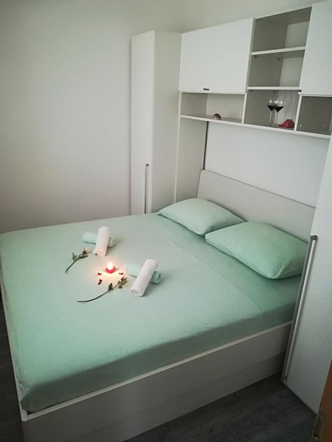 Apartment Nela Baska Voda Ngoại thất bức ảnh